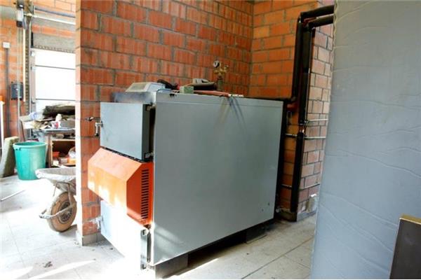 Biomassa verwarming voor tuinbouwbedrijven