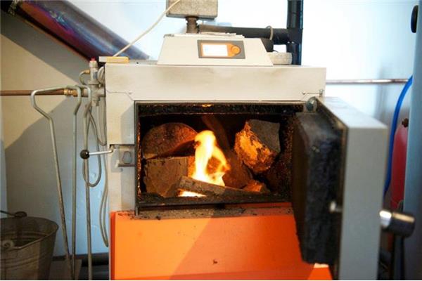 Biomassa verwarming voor tuinbouwbedrijven